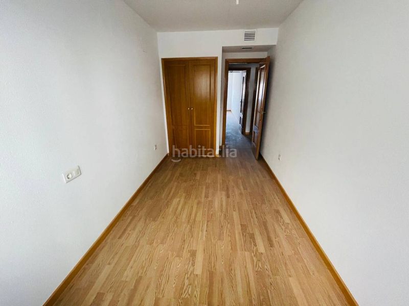 Foto e9f9eed6-ce99-4d3c-a12d-ed9da108118f. Pis amb calefacció aparcament a Beniel