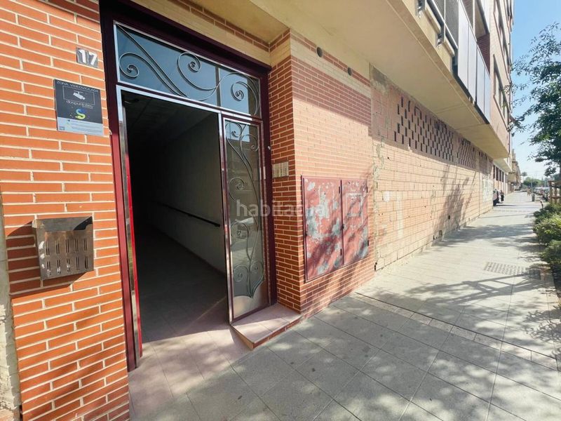 Foto f98313da-cb49-42e4-a7f7-71c2ee508b98. Pis amb calefacció aparcament a Beniel
