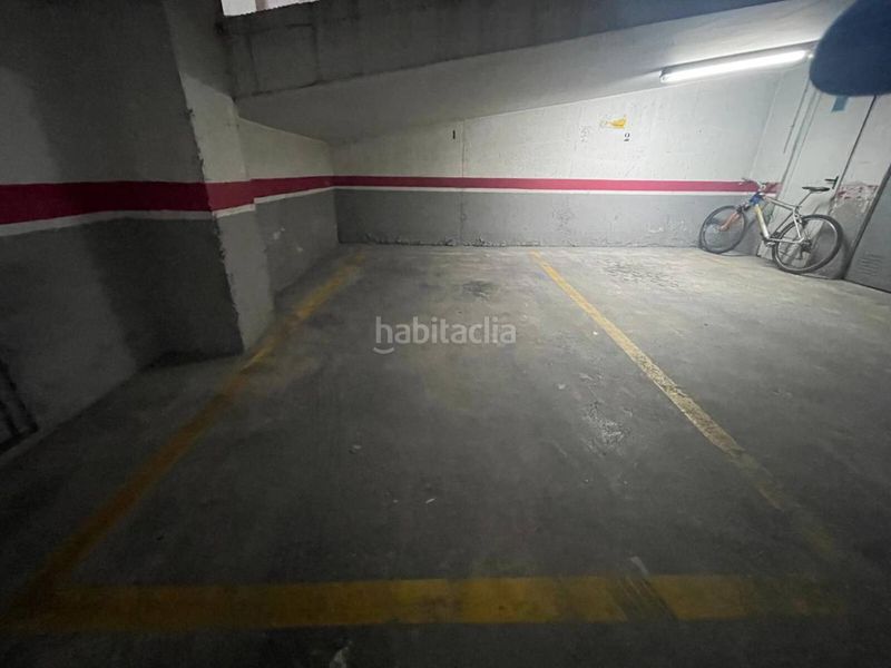 Foto 258d7b2f-d370-40a4-9e8e-2a6b87f02e01. Aparcament cotxe a Beniel
