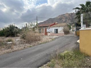 Finca rústica  Calle venecia. Suelo urbanizable en plan parcial el raigueroorihuela
