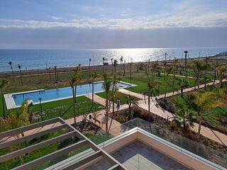 Attique  Márquez de valle niza. Magnifico apartamento en 1ª línea de playa con garaje y trastero