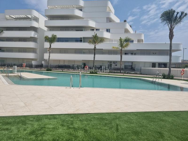 Foto 21d9c6e9-fb31-4266-af6c-9d0907185477. Affitto piccolo appartamento con riscaldamento piscina in Torre del Mar