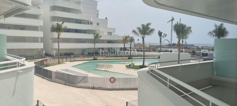 Foto 4ac6e9ff-be68-41e3-97da-bbb3f216d4ab. Location appartement avec chauffage piscine dans Poniente-Faro Torre del Mar