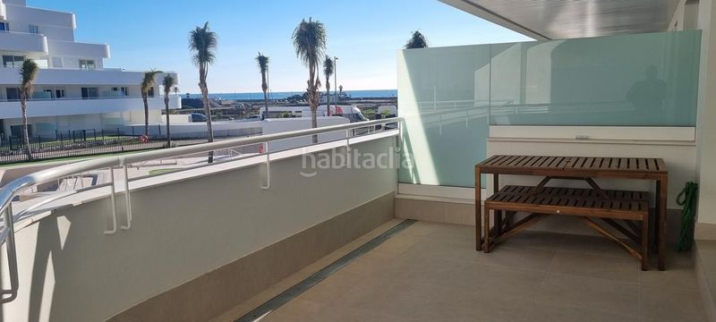 Foto 5279cca2-9c95-459b-955d-8f8b40d5b302. Location appartement avec chauffage piscine dans Poniente-Faro Torre del Mar