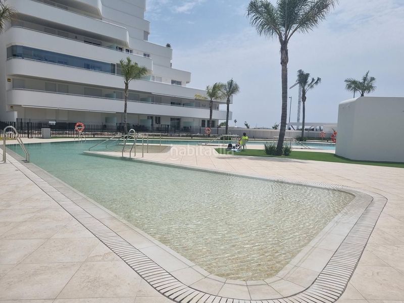 Foto b78810c7-dc0d-4087-80a8-d441eb09d06a. Location appartement avec chauffage piscine dans Poniente-Faro Torre del Mar
