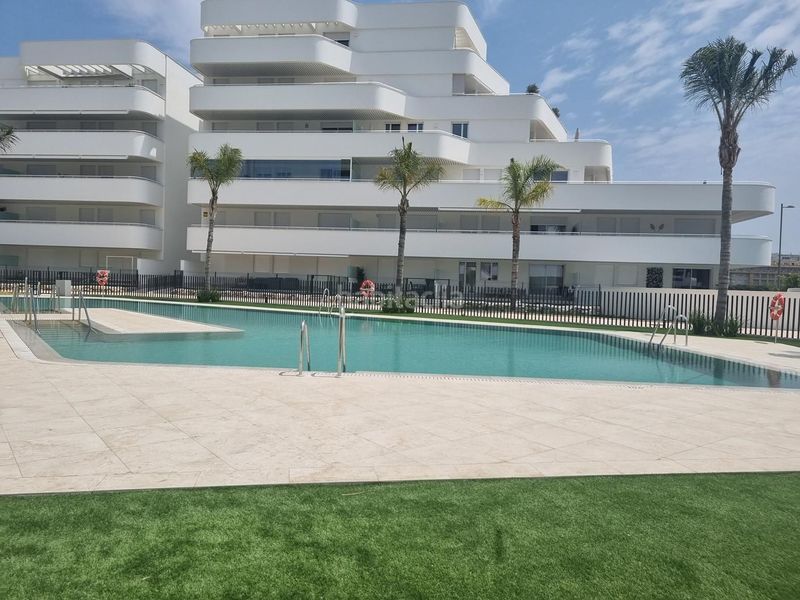 Foto ea787ab1-4406-418b-9902-a0e15172a9b1. Location appartement avec chauffage piscine dans Poniente-Faro Torre del Mar