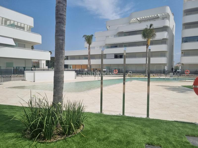 Foto ac4d270b-6386-407f-a08a-28f38964e8e5. Rent apartment with heating pool in Poniente-Faro Torre del Mar