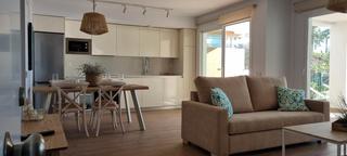 Location Appartement  Jacaranda. Apartamento con terraza y jardín privado junto al mediterráneo