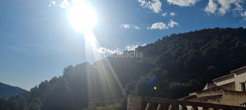 Foto 45f0b2e8-6515-4816-a94f-6c69e8ed8d7a. Casa adossada amb piscina a Cómpeta