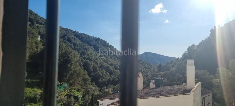 Foto 968207a3-20e2-473a-b94e-bd04d0bc7e16. Casa adossada amb piscina a Cómpeta
