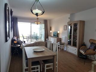 Appartement  Jacaranda. Moderno apartamento de 2 dormitorios, jardín privado, 2 plazas d