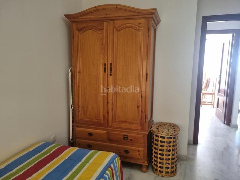 Foto 9b193748-0e9a-4b51-889d-f5a9f81eb15b. Rent apartment with pool in Laguna Beach Torrox