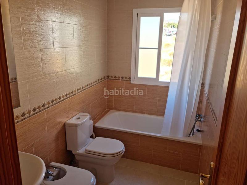 Foto 9a266eb4-6a4f-455c-9cb4-291c3a8b618d. Location appartement dans Urbanización Santa Rosa Torrox