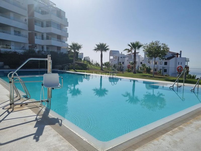 Foto 3f2e1cd5-e4e5-4467-8995-4ebf40e1b99b. Apartament amb calefacció piscina a El Peñoncillo Torrox