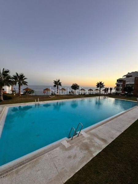 Foto 4ad29fe1-6410-4a92-820d-4c9395433329. Apartament amb calefacció piscina a El Peñoncillo Torrox