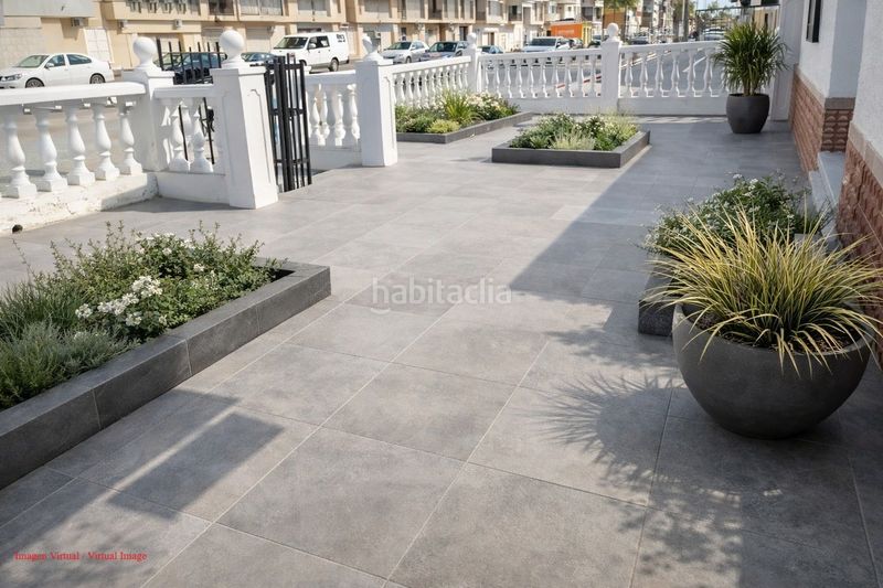 Foto 04034cf2-aa79-492c-bbc9-070a6f33b7d6. Casa a Laguna Beach Torrox