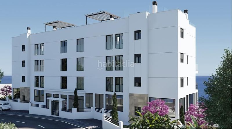 Foto 42d8a5d0-f7cc-45f0-987b-5d7316a4e8d0. Apartament amb calefacció piscina a El Peñoncillo Torrox