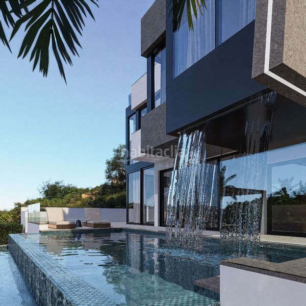 Foto e9abc9ff-9830-48a9-8d35-525138124ae7. Terreny residencial a Avda Pescia - Ctra de Frigiliana Nerja