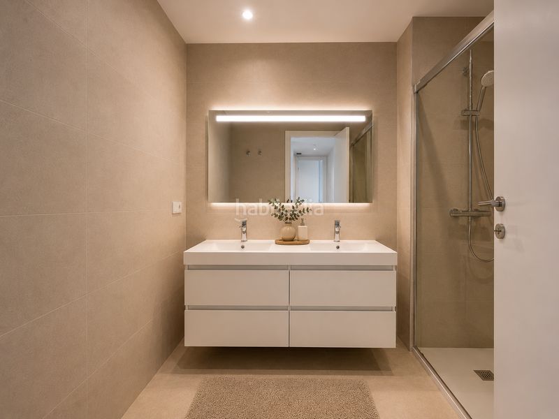 Foto 5a08ff01-da5f-44b2-bc1c-6cf257cf06d1. Apartament amb calefacció piscina a Poniente-Faro Torre del Mar