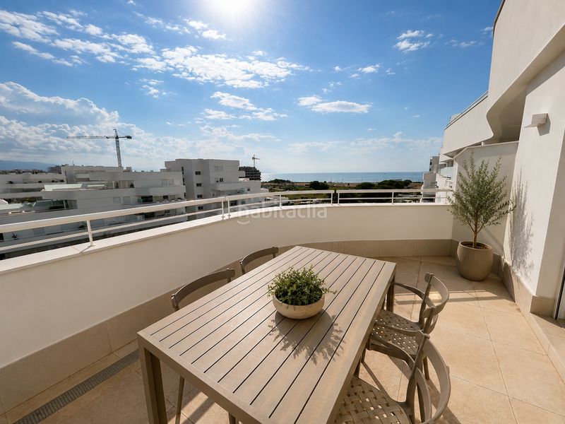 Foto 9ced98ac-7f52-4ad8-bd34-5e8d7bfee331. Apartament amb calefacció piscina a Poniente-Faro Torre del Mar