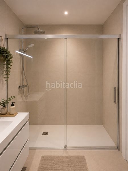 Foto cd49f871-bda0-4a9f-a1d9-f8b0142b8762. Apartament amb calefacció piscina a Poniente-Faro Torre del Mar