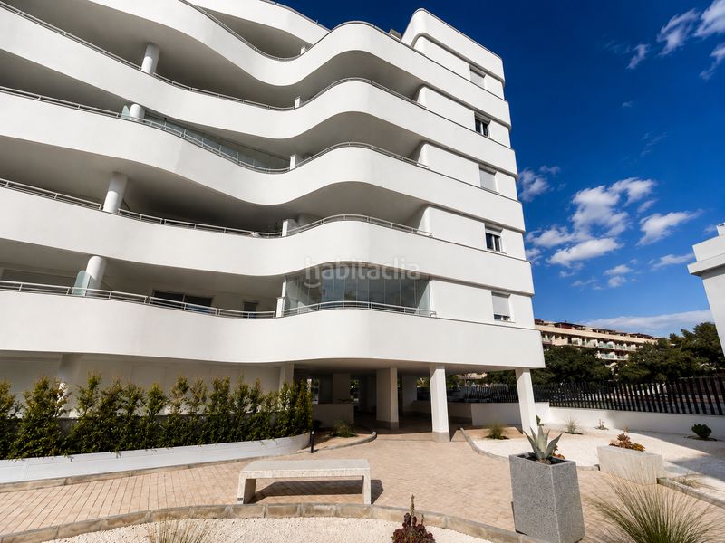 Foto e1f8789a-71de-4b5b-baaf-1aa79ef6efb5. Apartament amb calefacció piscina a Poniente-Faro Torre del Mar