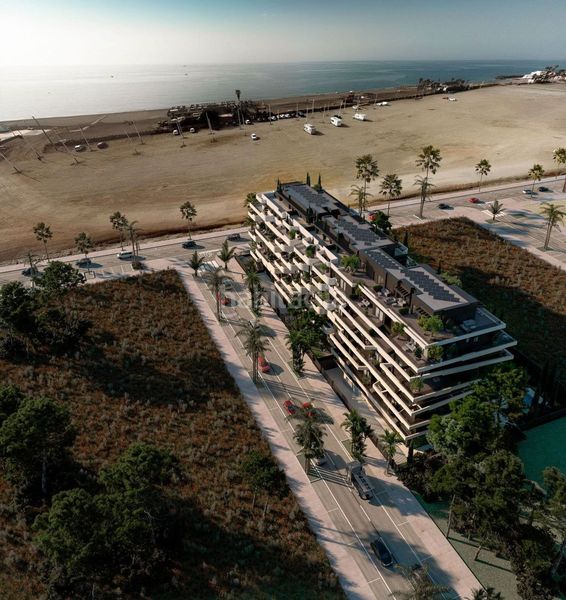 Foto 3cc068c9-6510-4e7d-980b-8bc7dfb4f808. Apartament amb calefacció piscina a Poniente-Faro Torre del Mar