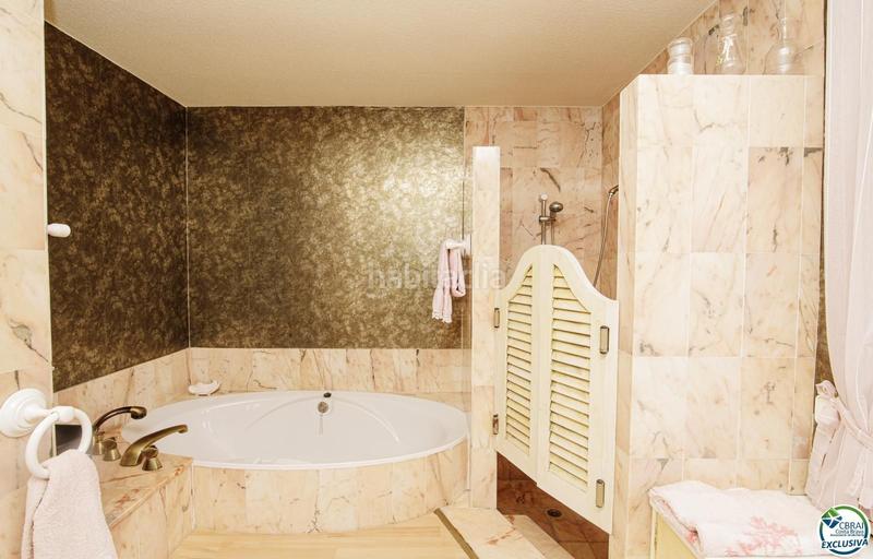 Foto 5a800884-adfb-477f-ba65-4b82764b3eab. Casa amb piscina a Nord Roses