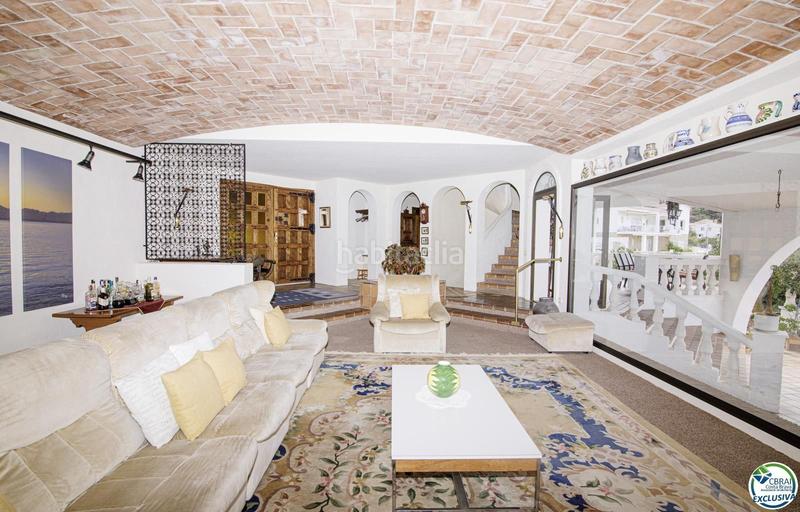 Foto ed5c4725-3b66-4e16-9118-df2499076452. Casa amb piscina a Nord Roses