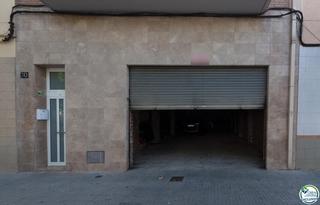 Business premise in Doctor arruga 30. Local comercial en roses