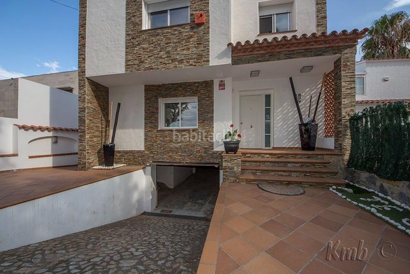 Foto b6084285-6a86-45c6-8c07-7e00f7583e85. Casa amb calefacció piscina a Port Banyuls - Port Alegre - Port Empordà Empuriabrava