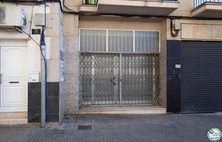 Local Comercial a Centre. Local centro roses