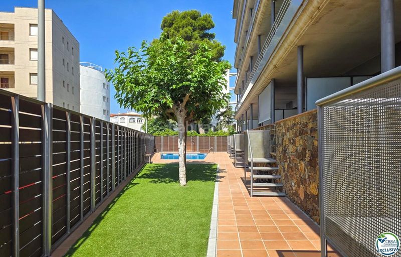 Foto d1bf67ba-ebc6-4760-94f2-05caf827f11e. Apartament a Salatar Roses