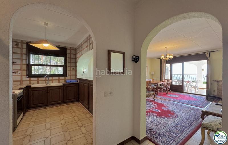 Foto 29f79706-c23b-4621-a7d2-add94b0679b7. Casa  para reformar con increíbles vistas al mar! en Roses