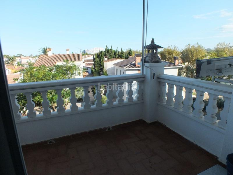 Foto 1a7e7b9b-216a-45a2-bd5d-e7eedda2d8d2. Apartament amb calefacció a Alberes Empuriabrava