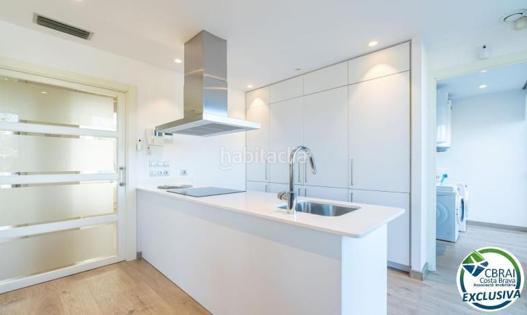 Foto a9ba9264-2471-41d0-a892-eb466b274052. Apartament a Santa Margarida Roses