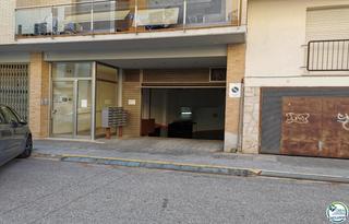 Parking coche en El Port. Venta de plazas de aparcamiento en llançà
