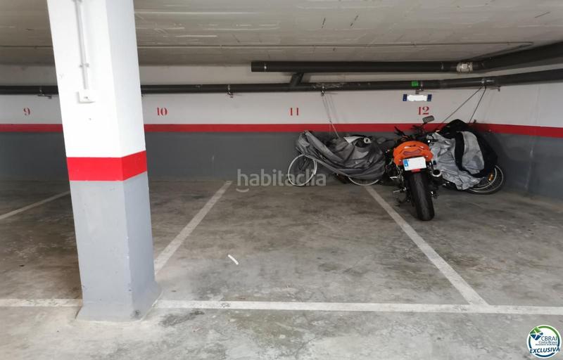 Foto fb86e0d6-c160-4949-812e-9d2a5d3fd3dc. Autoparkplatz in El Port Llançà