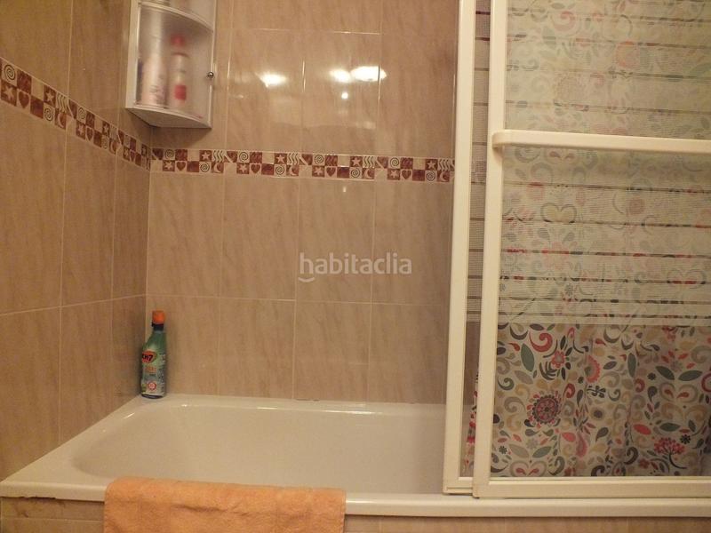Foto 411bbd27-52c3-45ed-9dd1-8bba62b20142. Apartamento  centrico con 3 suites y 1 plaza de parking con trastero en Roses