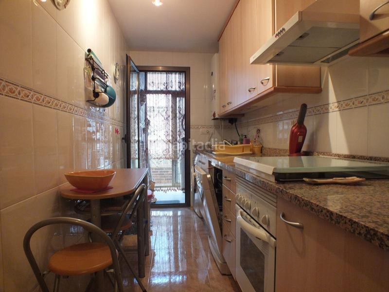 Foto d5e6ecae-8f98-46f9-b845-5e284aba184d. Apartamento  centrico con 3 suites y 1 plaza de parking con trastero en Roses