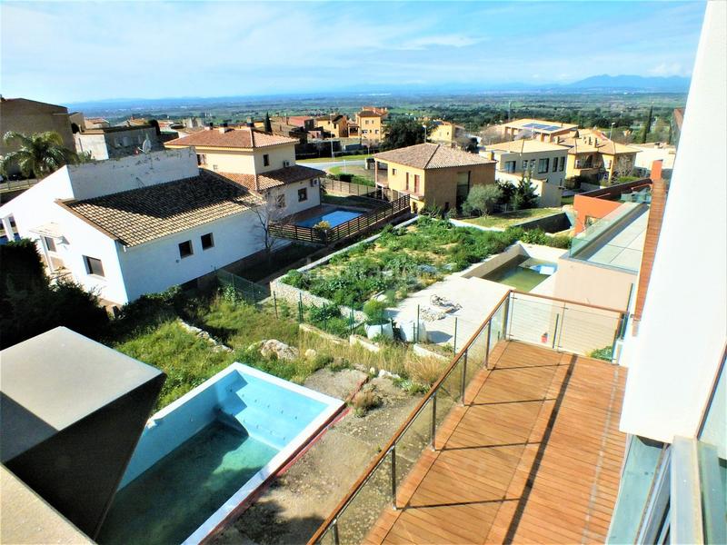 Foto fcc9bf9b-afbd-4471-ac67-d7131e9e616b. Casa con riscaldamento piscina in Palau-saverdera