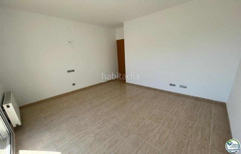 Foto 92a316db-53eb-4ab6-93cc-db03a374865b. Casa magnifico xalet con vistas al mar, 253 m2 construidos, 608 m2 de parcela en Roses