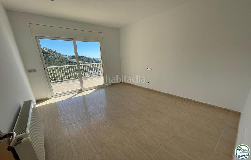 Foto e013348d-ccf1-4b50-9cf4-1af773e12651. Casa magnifico xalet con vistas al mar, 253 m2 construidos, 608 m2 de parcela en Roses