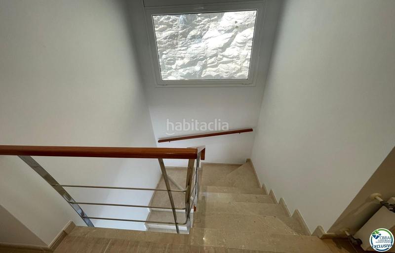 Foto f3f3be3f-02a5-457c-9d3d-42c2f6876349. Casa magnifico xalet con vistas al mar, 253 m2 construidos, 608 m2 de parcela en Roses