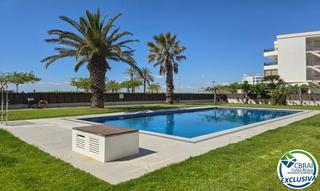 Appartement  Maritimo. Ático en 1 línea con solárium, preciosas vistas y licencia turís