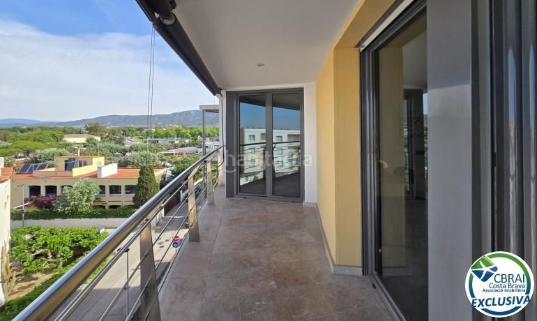Foto 583b26d6-b1fd-47ed-9583-0125de0bfad6. Apartament a maritimo 31 a Salatar Roses