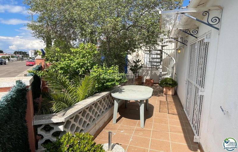 Foto 9b1fa8ad-3fe8-4bbb-87f6-6f7bd0bfc19c. Casa  de 3 dormitorios, 3 baños y terrazas en zona tranquila cerca de la playa. en Palau-saverdera