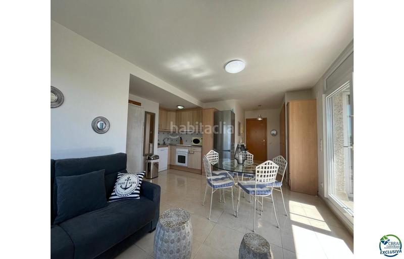 Foto 5ec07809-a770-45f6-904d-7309421a8593. Apartamento atico en venta 2 habitaciones gran terraza y parking subterraneo. en Empuriabrava