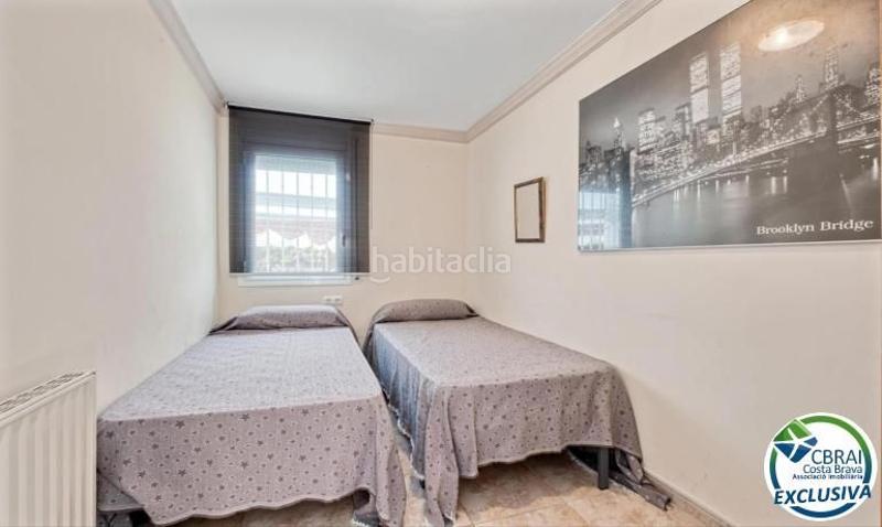 Foto 75fc2845-9802-4691-9c25-cdb8fc825081. Casa mas nou amplia casa con 5 dormitorios, garaje privado, jardín, terrazas y relajante jacuzzi en Empuriabrava