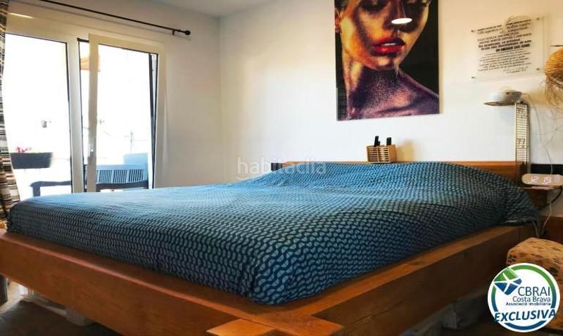 Foto 3deb7b23-13ea-455b-aa7f-2607e711e804. Apartamento en plaça del llevant 3 ático totalmente reformado en venta en el centro , cerca de la playa en Roses